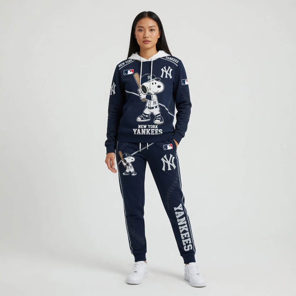 New York Yankees Snoopy Baseball Fan 3-Piece Set – Hoodie — Sweatpants & High-Top Sneakers