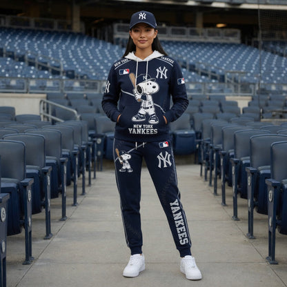 New York Yankees Snoopy Baseball Fan 3-Piece Set – Hoodie — Sweatpants & High-Top Sneakers
