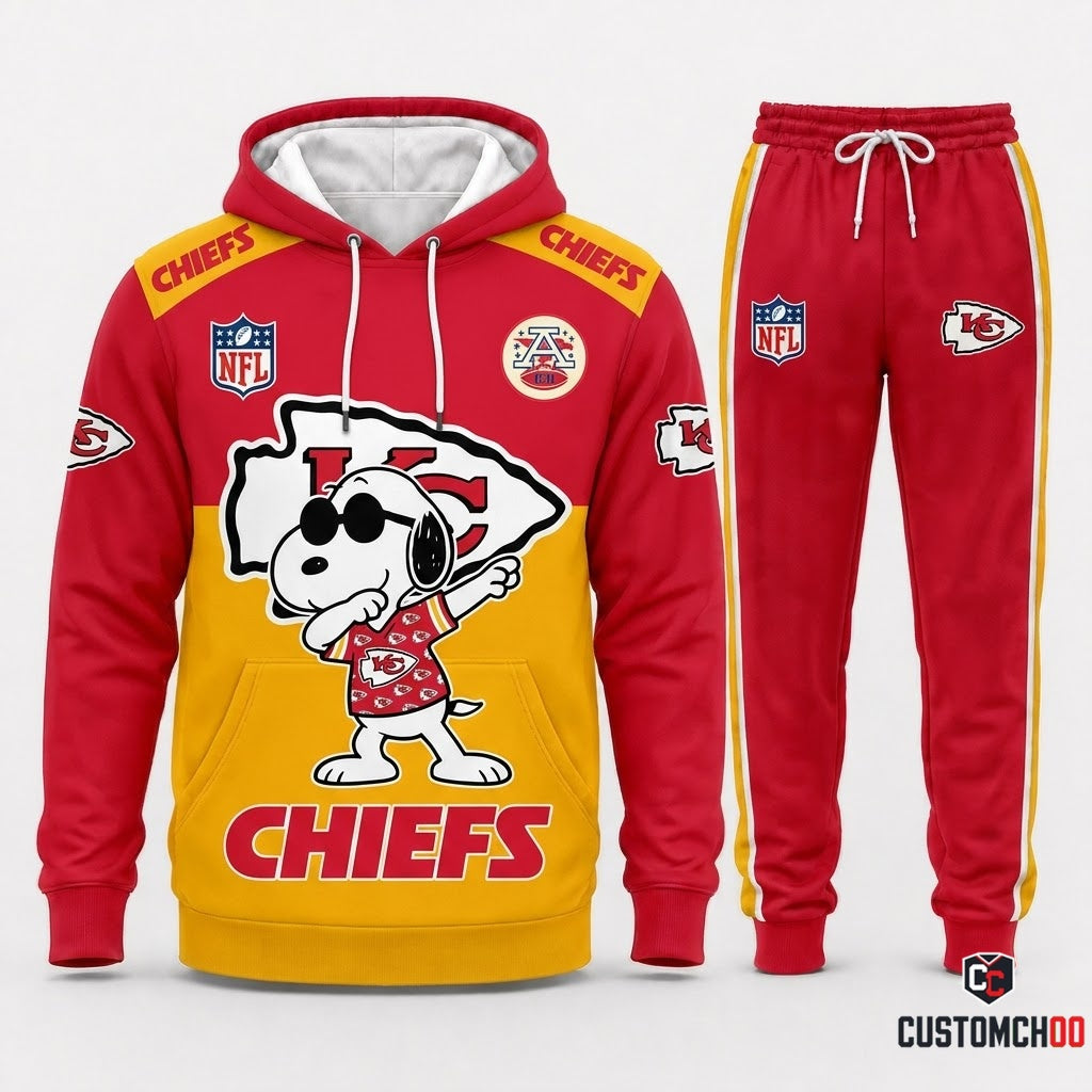 Kansas City Chiefs - Snoopy NFL 32-Team Fan Tracksuit Set — Hoodie & Jogger Pants