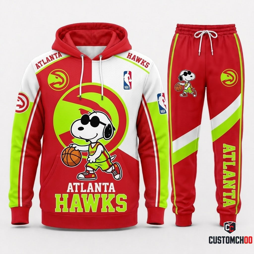 Snoopy NBA 30-Team Crossover Edition Tracksuit Set - Hoodie & Jogger Pants - Atlanta Hawks