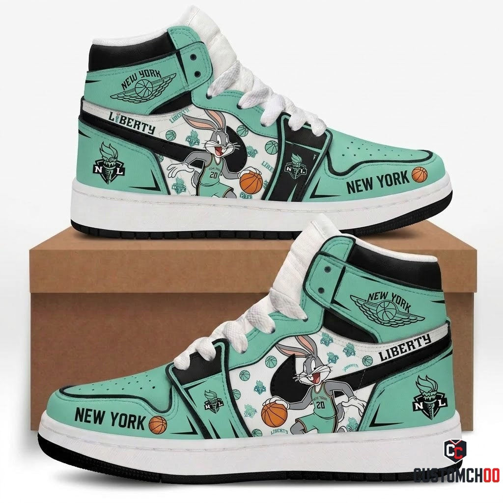 Women’s Basketball Fan Combo Set — Hoodie & Sweatpants and High Sneakers | All 15 WNBA Teams Available